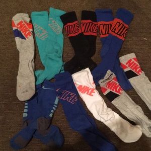 Lot of 9 Nike socks